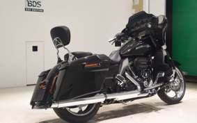HARLEY FLHXSE 1800CVO 2015