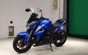 SUZUKI GSX-S1000 2015