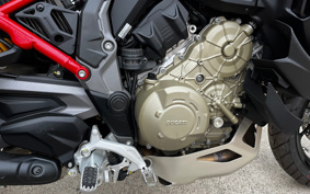 DUCATI MULTI STRADA V4S 2025 1000