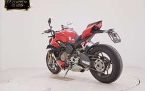 DUCATI STREETFIGHTER V4 S 2022