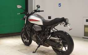 YAMAHA XSR700 2022 RM22J
