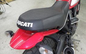 DUCATI SCRAMBLER ICON 2016