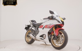 YAMAHA YZF-R7 2023