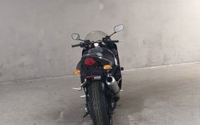 SUZUKI GSX-R1000 2004 BZ121