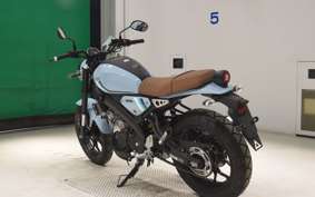 YAMAHA XSR125 2002 RE46J