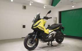 HONDA X-ADV 750 2025 RH21