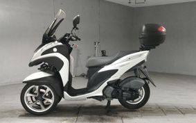 YAMAHA TRICITY 125 SE82J