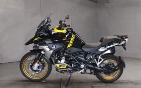 BMW R1250GS 2022 0M01
