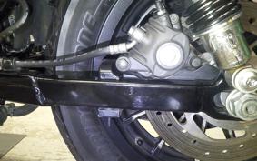 HARLEY XL883N 2011
