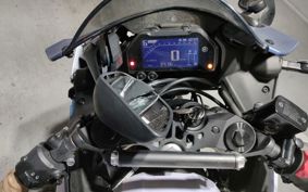 YAMAHA YZF R-3 2025 RH25J