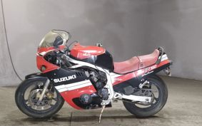 SUZUKI GSX-R750 GR71F