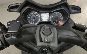 YAMAHA X-MAX 250 SG42J