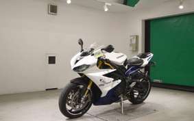 TRIUMPH DAYTONA 675 R 2015