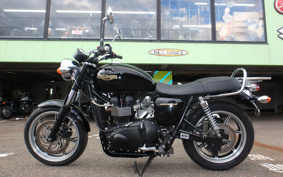 TRIUMPH BONNEVILLE 2012 TJ9107