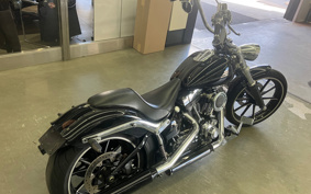 HARLEY FXSB BREAKOUT 2015 BF5