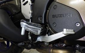 SUZUKI Vｽﾄﾛｰﾑ1050 EF11M