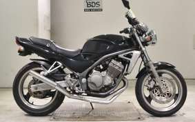 KAWASAKI BALIUS 250 2005 ZR250A