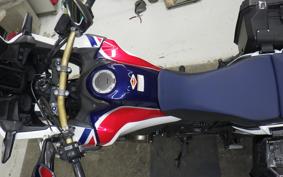 HONDA CRF1000L AFRICA TWIN DCT 2019 SD04