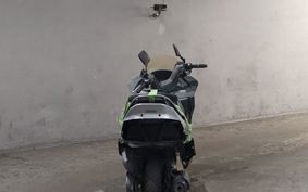 YAMAHA MAJESTY 250 4HC