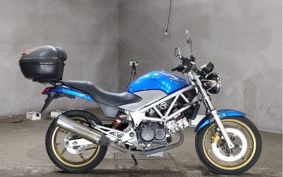HONDA VTR 250 MC33