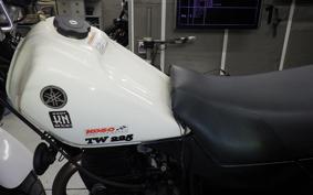 YAMAHA TW225 DG09J