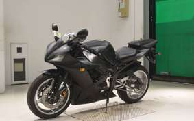 YAMAHA YZF-R1 2005