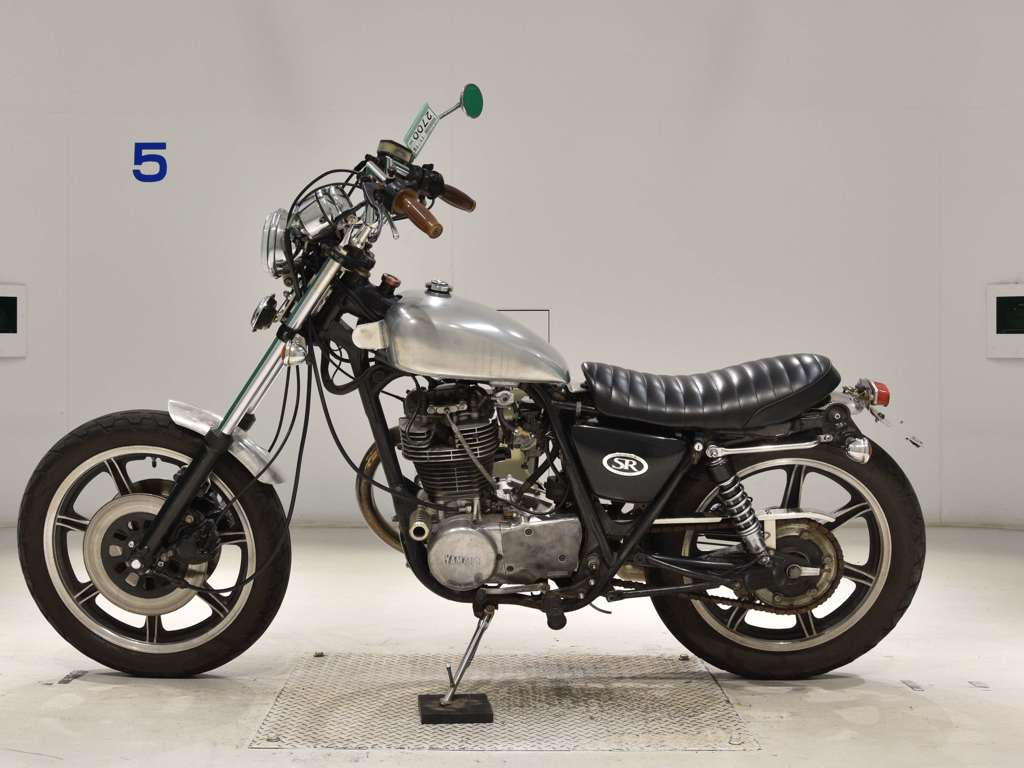 Фото Yamaha SR400 Gen.2 2018 с японского аукциона