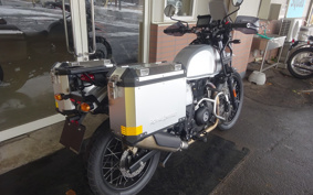 ROYAL ENFIELD HIMALAYAN 2022