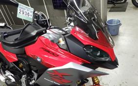 BMW F900XR 2021