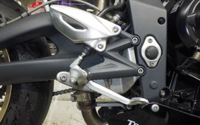 TRIUMPH STREET TRIPLE R 2011
