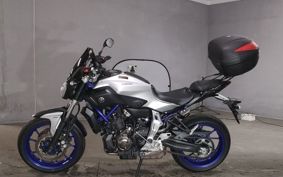 YAMAHA MT-07 2015 RM07J