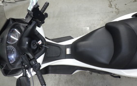 HONDA SILVER WING 400 GT Type 2011 NF03