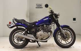 YAMAHA XS250 SPECIAL 2022 17E
