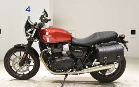 TRIUMPH STREET TWIN 2016