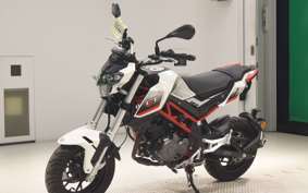 BENELLI TNT125