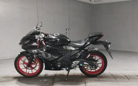 SUZUKI GSX-R125 DL33B