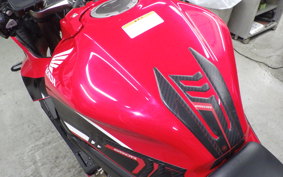 HONDA CBR650R 2021 RH03
