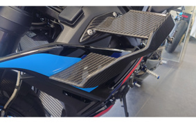 BMW M1000R 2025 0P51