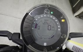 HUSQVARNA SVARTPILEN 401 2020