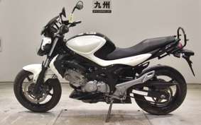 SUZUKI ｸﾞﾗﾃﾞｨｳｽ650A 2012
