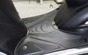 YAMAHA CYGNUS 125 XSR 3 SED8J