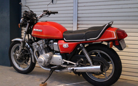SUZUKI GSX-750 1985 GS75X