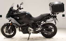 BMW F900XR