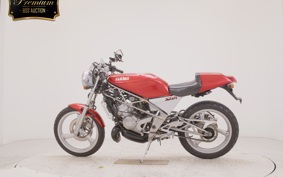 YAMAHA SDR200 2TV
