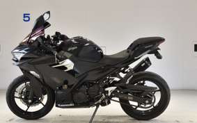 KAWASAKI NINJA 400 2018 EX400G