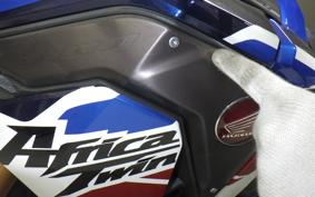 HONDA CRF1100L AFRICA TWIN DCT 2023 SD10