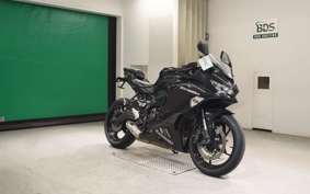 KAWASAKI ZX-25R
