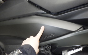 YAMAHA T-MAX 560 T 2021 SJ19J