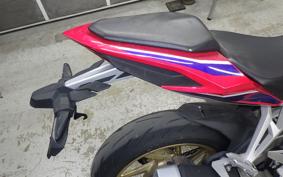 HONDA CBR250RR A 2001 MC51
