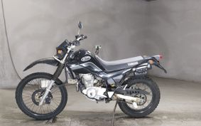 YAMAHA SEROW 225W DG08J